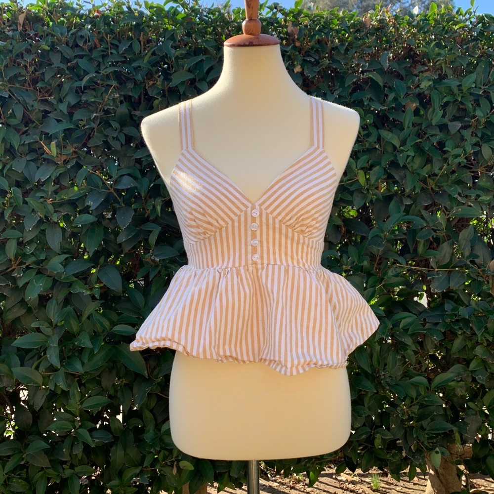 Thick spaghetti strap mid waisted top